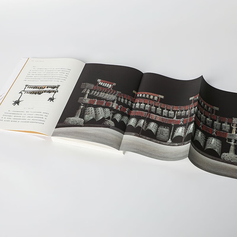 The 18th Wenjin Award-winning book The Music of the Chinese presents 36 Chinese music playlists. Understand the Chinese spirit that has lasted for thousands of years from Chinese music. How good and beautiful is Chinese music? Written by Tian Qing