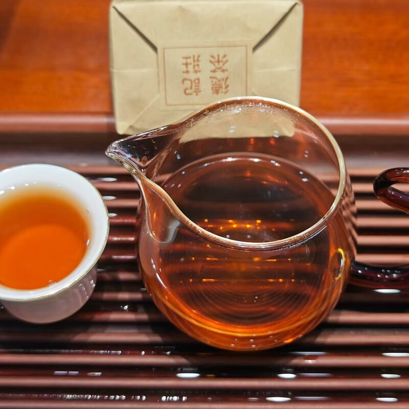 1999 Banzhang Jinhao Yunnan Raw Tea Brown Mountain Ancient Tree Spring Tea Pu'er Tea Tea Bulk Bag 100g