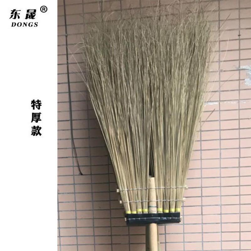 Street sweeper, outdoor large broom, sanitation street sweeper, Kwai Bone Cleaning Sweeper, Bamboo Sweeper, Broom Integrated, Specific Thickened Indonesian Kwai Sweeper