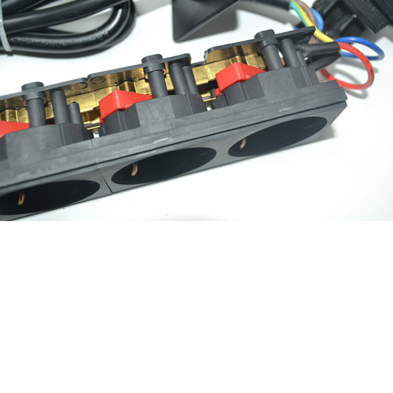 GWGJ PDU cabinet socket 8-bit European standard 16A1U19 inches with power indicator light aluminum alloy strip wiring board 3*1.5mm square 2 meters cable with European plug