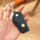Patriot Cow (Aiguoniu) Bolsa de llave para la cadena clave de los hombres para la cintura para mujeres colgando estilo retro de cuero genuino hecho a mano Bolsa de hogar pequeño llave de hogar loco cuero creativo marrón/marrón