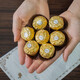 Ferrero chocolate 5 pieces 62.5g souvenir hazelnut wafer snacks wedding candy candy birthday gift