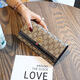 Kuqidishu Women's Wallet 2024 Nouveau portefeuille à la mode Long Niche Design Sac de carte multi-cartes simples Portefeuille de grande capacité