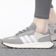Adidas (adidas) Clover Nouvelles chaussures de sport d'été pour hommes et femmes Fonctionner des chaussures confortables et des chaussures décontractées à la course à l'épreuve Abrasion Gy9922 / Gray / White 36