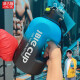 Jinjis mit Tee -Trennwand Big Eimer Wasserbecher -Gurt Seil Doppelgetränke Gradient Outdoor -Fitness Hochtemperaturfestigkeit Männer und Frauen Super großer Sportwasserflaschen Topf Dunkelschwarz und Blau 1,5 Liter 3892 Modell 1500ml