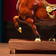 Ming Dynasty Copper Smith Copper Cow Ornaments est magnifique et puissant. Money Cow Office Desktop Home Room. Cadeau personnalisé pour l'ouverture. La grande taille de la vache en or rouge mesure environ 30 * 10 * 22 cm de long.