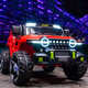 Tank Xingchenhao 300 véhicules électriques pour enfants, télécommande à quatre roues à quatre roues motrices véhicule hors route, bébé peut s'asseoir et une voiture de jouets balancées pour enfants, en haut avec quatre roues motrices rouges + 12v12AH + siège en cuir + roue douce + balançoire
