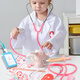 Beau chien et enfants jouant au médecin de maison jouent à une infirmière jouet infirmière injection outils d'injection Boîte médicale garçon et fille anniversaire enfant cadeau 31 pièces box en plastique toys + médecin