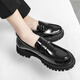 
Chuangjingyi chooses trendy men's casual loafer shoes Korean version one-legged dancer 2024 summer heighten thick sole shiny leather shoes lazy beans 3518 black 43