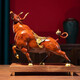 Ming Dynasty Copper Smith Copper Cow Ornaments est magnifique et puissant. Money Cow Office Desktop Home Room. Cadeau personnalisé pour l'ouverture. La grande taille de la vache en or rouge mesure environ 30 * 10 * 22 cm de long.