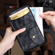 Rollsminjor echte Leder-Brieftasche Herren Kurzer vertikal handgefertigter Gemüse gebräunter Kopfschicht Cowide Retro Reißverschluss Brieftasche mittleren Alters und Jugend Geschenkbox Retro Black 9*2,5*12 cm