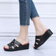 Chaoyunyue Les pantoufles à talons hauts pour femmes portent une maison épaisse à la mode maison non glissée Mother Soft Solen Social Talals Sandales 9854 Talons hauts Sole épaisse Pleffe blanche Sole épaisse taille 40 [Convient à la taille de 39 pieds]