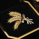 Core luxury golden wheat ear brooch, high-end women's design, 2025 new suit jacket accessories, trendy barley corsage brooch, autumn harvest wheat ear brooch