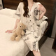 Hong Kong Lianya Nightgown avec coussinet de poitrine pour les femmes pour l'été à manches courtes à manches minces de pyjamas pour femmes peinture à l'encre de grande taille des vêtements pour la maison pour usager 5155 fleurs vertes avec coussinet m m-m