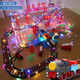Qiyou Toys Tray para el tren para niños Toyos Ferrocarriles de alta velocidad Railway de alta velocidad Harmonía Electric Educational Boys Boys Birthday Time Town Town Bridge Transportation + [Gift Street Light Gift Storage Versión de carga + 1 tren + 2 autos + 1 automóvil