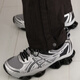 ASICS GEL-Quantum Kinetic Chaussures de course rétro tendance du Nouvel An 1203A270-023 Noir Gris (1203A270-023) 37.5