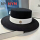 NY-NYM Sombrero de Jazz de Lana de Moda Retro de Estilo británico Sombrero de Mujer Marca de Moda Sombrero Plano de Todo fósforo de la alta sociedad francesa Sombrero Blanco + Banda Negra M (56-58 cm)