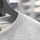 Li ning Sweatshirt Herren 2025 Neue Sporttrendserie Plüsch warm warmes Pullover Top AWDU679 AWDU679-2 Blumengrau M.
