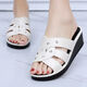 Chaoyunyue Les pantoufles à talons hauts pour femmes portent une maison épaisse à la mode maison non glissée Mother Soft Solen Social Talals Sandales 9854 Talons hauts Sole épaisse Pleffe blanche Sole épaisse taille 40 [Convient à la taille de 39 pieds]
