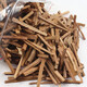 [Léger et luxueux haut de gamme] Encens de brûler de l'encens et d'adoration du Bouddha. Les bandes de bois de santal brûlent de l'encens et adorent le Bouddha. Un ensemble d'aromathérapie de bois de bois de santal australien 500 grammes. Bandes de bois de santal (1 pack) un pack / 1 jin [Jin est égal à 0,5 kg] (environ 690 pièces)