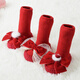 Midur Autumn et hiver bébé fille de protection des pieds de protection des chaussures épaissies de bébé chaude chaussures de bébé arc princesse avec de grosses chaussures de tout-petit de semelle douce rouge (chaussures de chaussettes rouges) 12 m de longueur intérieure 12cm recommandés pour juin-décembre