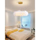 Lampe de chambre à coucher plume française lustre luxueuse fille princesse room fart art store Internet célébrité zhongshan lamp 980 9272 lustre blanc 35cm trois couleurs lumière