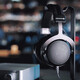 Beyerdynamic DT880/DT880PRO, установленное на головой, ориентированная на головочка