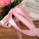 La main de Ren Shanxiang tenant des fleurs, la main de la mariée tenant des fleurs, le bouquet de simulation de mariage, obtenez un certificat et prenez des photos, des accessoires, du bouquet d'hortensia de mariage, des fleurs en tenant à la main, un sac cadeau rouge 1 pièce 1 pièce