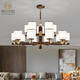 Cobre Heart Woody NUEVA CANDELIER CHINA COPAR Lámpara de sala de estar de estilo chino Antiguo restaurante de nuez negro dormitorio Ligera de madera sólida Candelier J9731-5 Cabeza [con bombilla de tres colores]