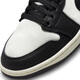 Nike (Nike) Chaussures féminines 2024 Été Nouveau Air Jordan Low Top Spoustable Retro Retro Retro Casual Basketball Chaussures FB9893 FB9893-101 37.5