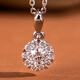 VR I Rui Ai sparkling round diamond pendant necklace surrounded by 1 carat effect, cultivated real diamonds, super beautiful and super flash gift to girlfriend, white 18K gold pendant (with silver chain) in stock, main diamond 25 points
