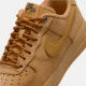 Nike (Nike) AF1 '07 WB Damenschuhe Air Force One gepolsterte atmungsaktive Sneakers Klassiker Retro Low Top Simple Casual Board Schuhe FZ7372-200 38.5