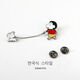 Crayon Shin-chan brooch, Shin-chan holding Xiao Bai, Japanese style ins cute cartoon badge, student school bag, pen bag accessories, Shin-chan holding Xiao Bai