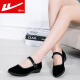 Pull back old Beijing cloth shoes for female nurses with soft soles, hotel work shoes, waiters, black cloth shoes, non-slip shoes (black-wedge style) 35