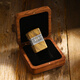 Zippo [Ruyi Jixiang/Longseng Sihai] Leichtere windprofessionelle Kerosin -Holz -Geschenkbox -Sammlung Longseng Sihai (DY9902TM) All Code