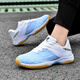 Zapatos de voleibol profesionales de cuatro estaciones de XISailong para hombres y mujeres parejas malla sin deslizamiento de desgaste Resistente Competencia de voleibol transpirable zapatos de entrenamiento deportivo 826 blanco (talla de zapatos deportivos estándar) 36