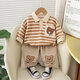 Disneys neuer Kinderanzug Boy's Sweatshirt Baby Kleidung Frühling und Herbst gutaussehende modische Baby Spring Zwei-teilige Set lässige Kinderkleidung Blaues Revers Streifen Bären Set 80