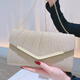 Chongsukei Small/CK Europäische und amerikanische Mode Clutch Bag Damenumschlagbeutel Soziales Temperament Tasche Hochzeit Cheongsam Bag Frauen Dreieck Gold Edge Silber Silber