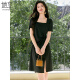 She enjoys a short-sleeved dress with a woman's neck temperament and a versatile little black dress in summer high-waisted slim dress T52Q010
