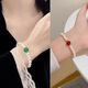 Bracelet chaud Qingdai pour femmes Ins Design 2024 Bracelet de perle polyvalent pour le meilleur ami Bracelet M1049 Bracelet Pearl Red
