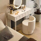Tizian Hauptschlafzimmer Make-up-Stuhl für Mädchen Schlafzimmer Leichte luxuriöse luxuriöse Make-up-Hocker Rotatierbarer Dressing Hocker Backhalde Schminktisch Stuhl [rotierender Stil] Off-weiße Ballettstuhl-Lederoberfläche
