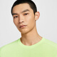 Nike (Nike) Offizieller Drükungsanbieter von Dri-Fit Adv Men, der dünne kurzärmelige Top-Herbst-Schnellrocknen HJ3581 701 leicht gelb Grün/schwarzer XL