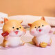 Süße kleine Shiba Inu Desktop Ornamente Japanische Auto -Inneneinrichtung für Freunde und Besties Geburtstagsgeschenke für Frauen. Eine Reihe von Xiaochai + Geschenktüten ( + Wickelpapier)