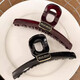 
Hairdressing tool grab clip autumn and winter hair grab clip women's high-end shark clip back head plate hair clip temperament headdress red brown + tortoiseshell color [2 piece set]
