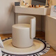 Tizian Hauptschlafzimmer Make-up-Stuhl für Mädchen Schlafzimmer Leichte luxuriöse luxuriöse Make-up-Hocker Rotatierbarer Dressing Hocker Backhalde Schminktisch Stuhl [rotierender Stil] Off-weiße Ballettstuhl-Lederoberfläche