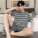 Gerösteter Sommer Pure Color Cotton Herren Pyjamas Herren Sommer Dünne Kurzarm Shorts Lose Lose große Größe kann an der Außensommer-Home-Kleidung getragen werden.