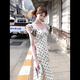 Jingsha French Vestido nuevo para mujeres 2025 Summer Retro Cuque Retro Cuidado en blanco y negro Temperamento de lunares de lunares que abrazan la cintura de longitud media beige blanca se puede tener en cuenta