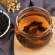 Peking Tongrentang Jiangxi Xiushui Qingqian Liu Tee Qingqian Liu Blatt Tee Wildgüter = Qingjinqian Liu Tengseng Blatt Tee Qingqian Liu Tee [1jin [Jin gleich 0,5 kg] Packung] 500 g/Tasche
