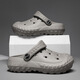 Guanmaopei Kinder weicher Bodenloch Schuhe für Jungen und Mädchen Sandalen Haus im Freien Gartenschuhe schwarz 24
