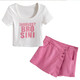 Yuxi Pink-Breasted Decorative Casual Denim Shorts Frauen hohe Taille schlampig gefälschter zweiteiliger Hüft-Hip-Padd-Rock kurzer Top Cover 7029 Weißes Top + 7028 Rose Red Denim Rock S S
